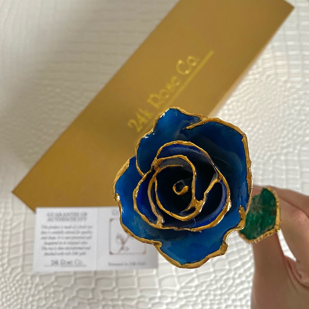 24k Gold Dipped Rose - image 1